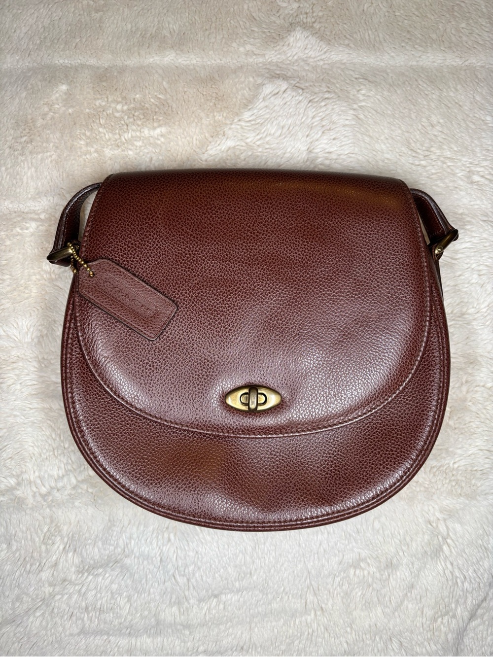 Vintage Coach Madison Carlyle 4401 Brown Leather Crossbody Made in Italy 1995